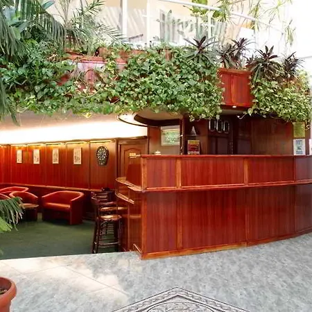 Classic Hotel 3*
