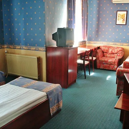 Classic Hotel 3*